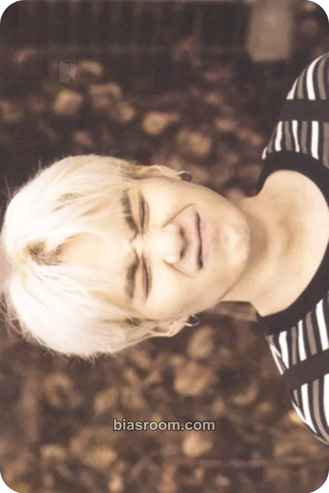 SUGA 2nd Muster - ZIP CODE : 22920 Photocard - BTS - BTS K-pop photocard