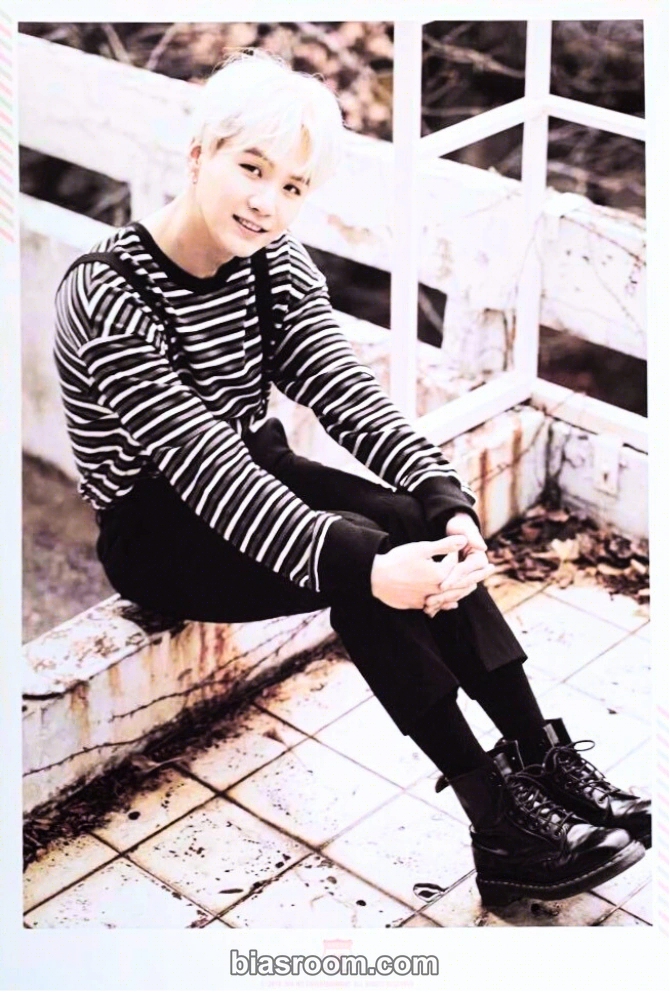SUGA 2nd Muster - ZIP CODE : 22920 Photocard - BTS - BTS K-pop photocard