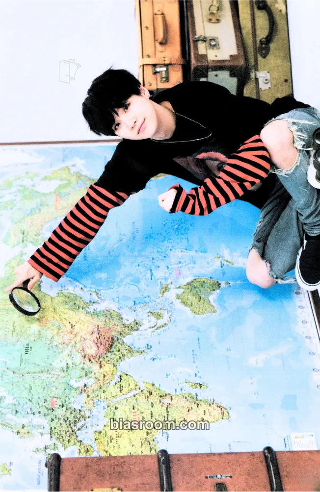 SUGA Japan Official Fanmeeting Vol.3 - Reaching You (Kimi Ni Todoku) Photocard - BTS - BTS K-pop photocard
