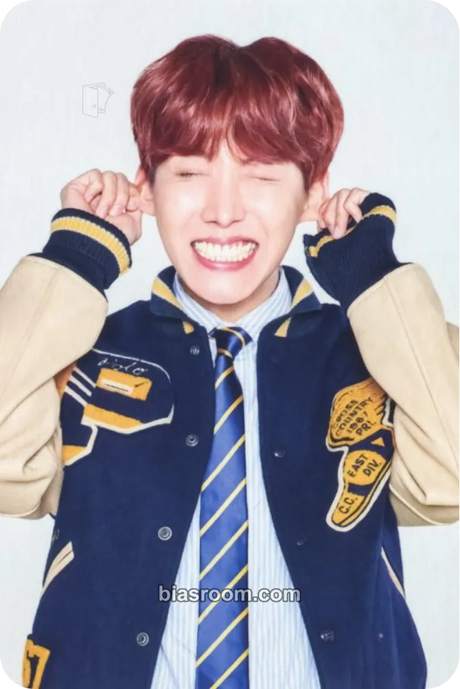 j-hope Japan Official Fanmeeting Vol.4 - Happy Ever After Photocard - BTS - BTS K-pop photocard