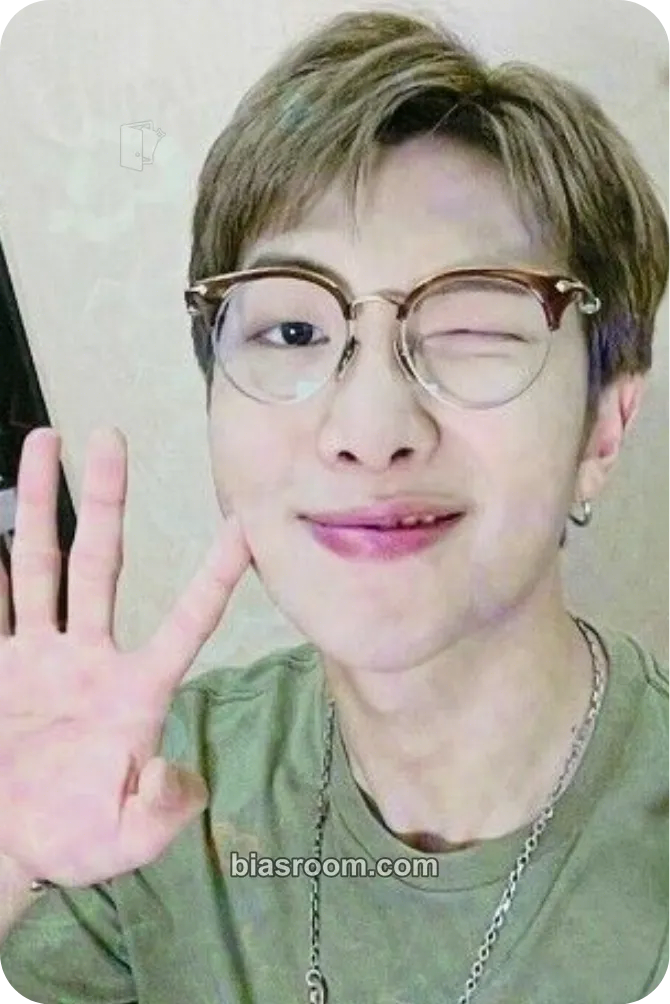 RM Japan Official Fanmeeting Vol.5 - Magic Shop Photocard - BTS - BTS K-pop photocard