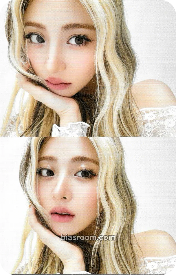 Huh Yunjin HOT Photocard - LE SSERAFIM - LE SSERAFIM K-pop photocard