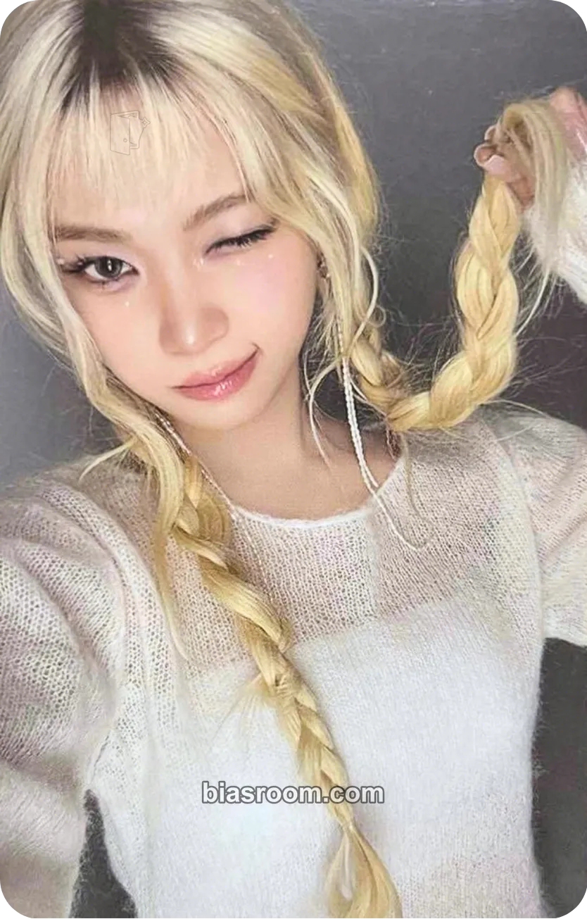 Kim Chaewon HOT Photocard - LE SSERAFIM - LE SSERAFIM K-pop photocard