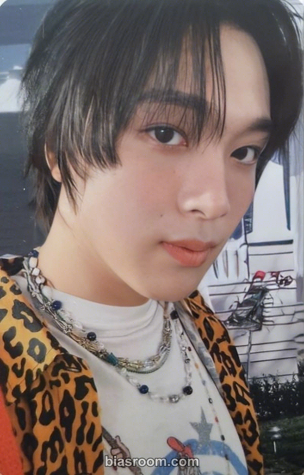 Haechan Walk Photocard - NCT 127 - NCT 127 K-pop photocard