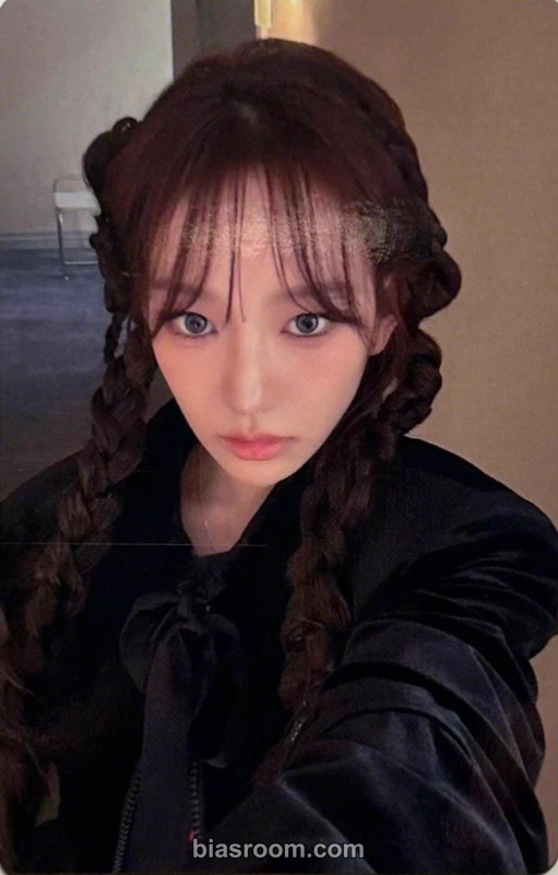 Ryu Sarang N/a Photocard - izna - izna K-pop photocard