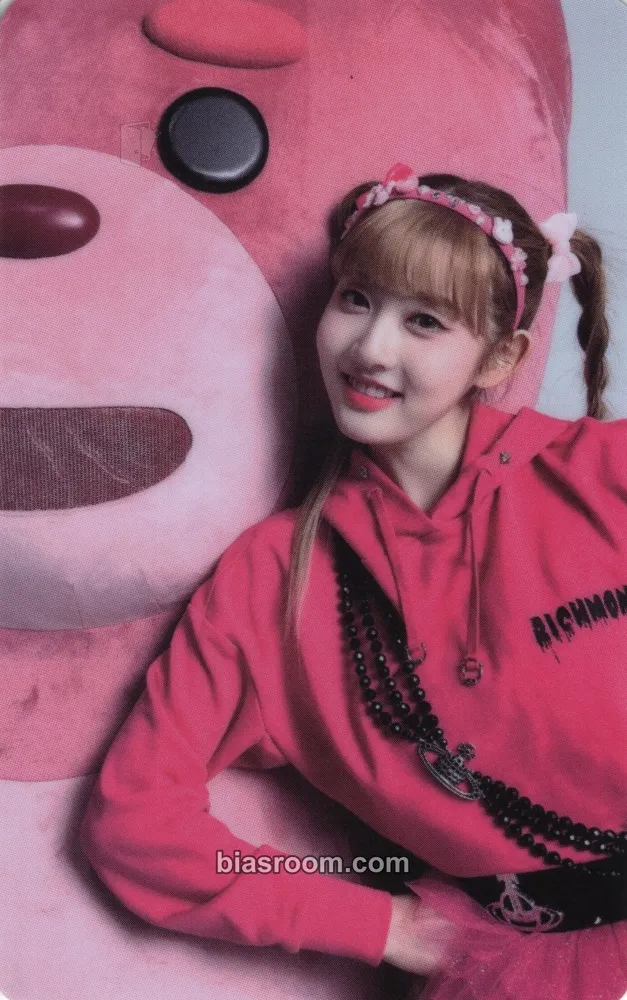 Sieun Teddy Bear Photocard - STAYC - STAYC K-pop photocard