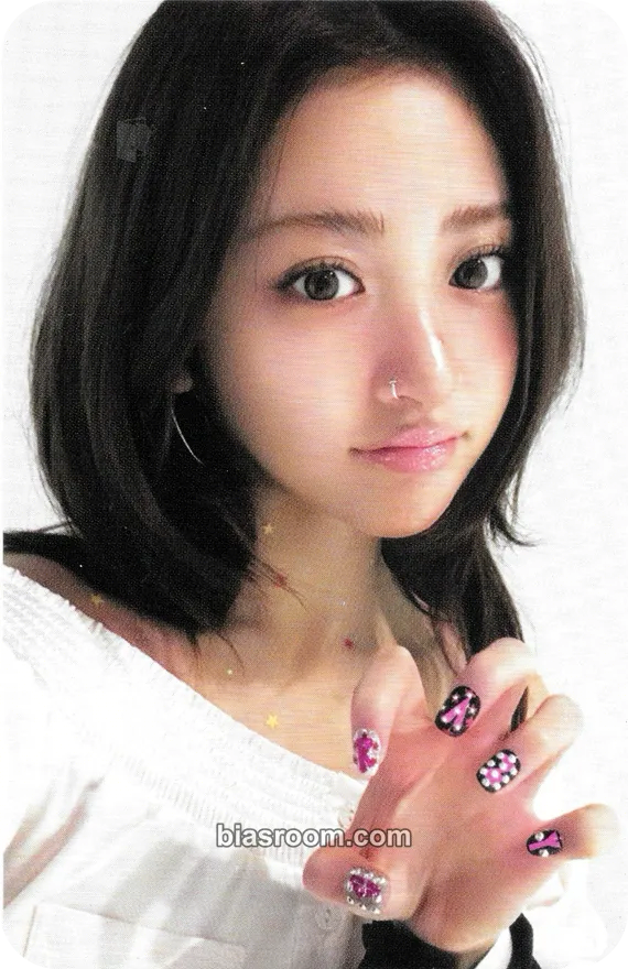 Huh Yunjin CRAZY Photocard - LE SSERAFIM - LE SSERAFIM K-pop photocard