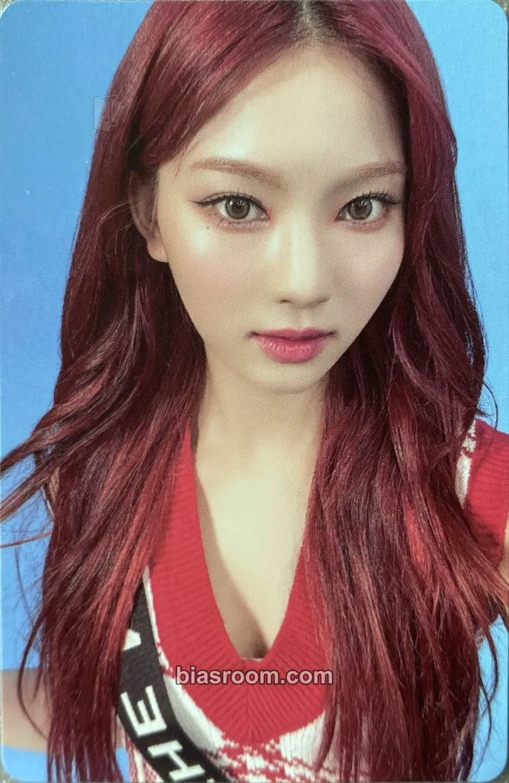 Isa TEENFRESH Photocard - STAYC - STAYC K-pop photocard