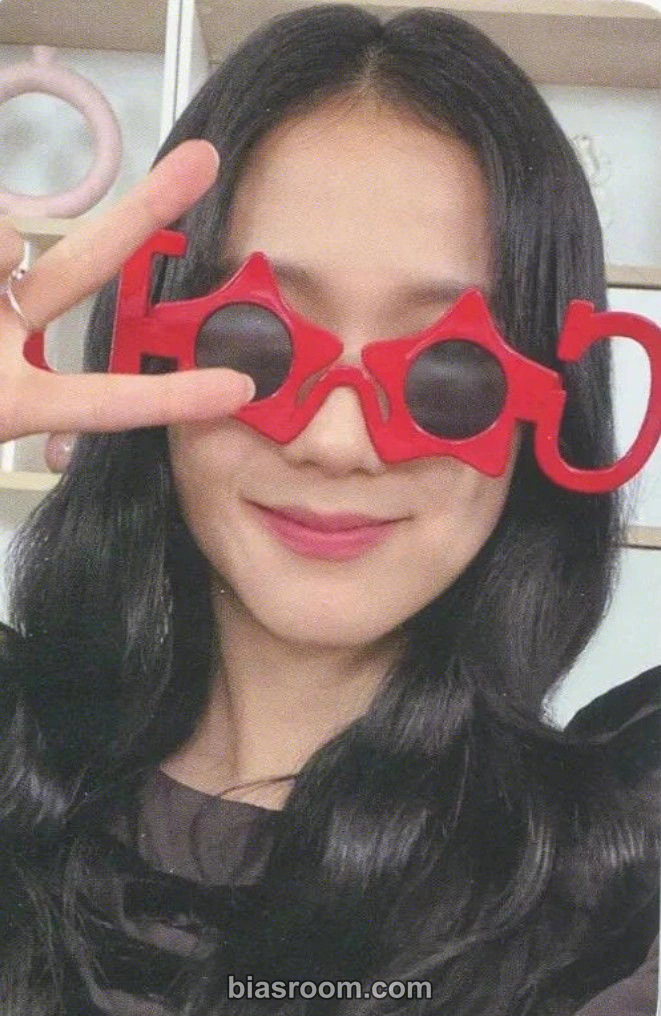 Jisoo THE GIRLS (BLACKPINK THE GAME OST) Photocard - BLACKPINK - BLACKPINK K-pop photocard