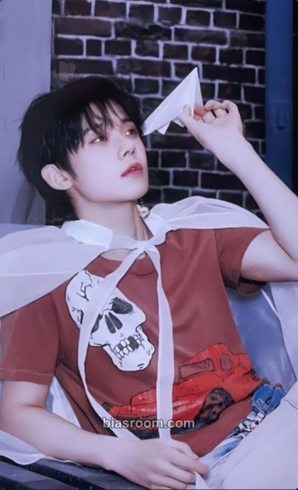Yeonjun 誓い (CHIKAI) Photocard - TOMORROW X TOGETHER - TOMORROW X TOGETHER K-pop photocard