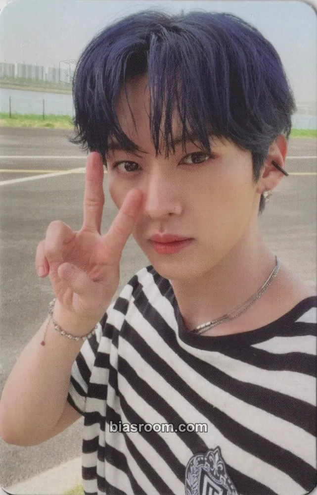 Lee Know Maxident Photocard - Stray Kids - Stray Kids K-pop photocard