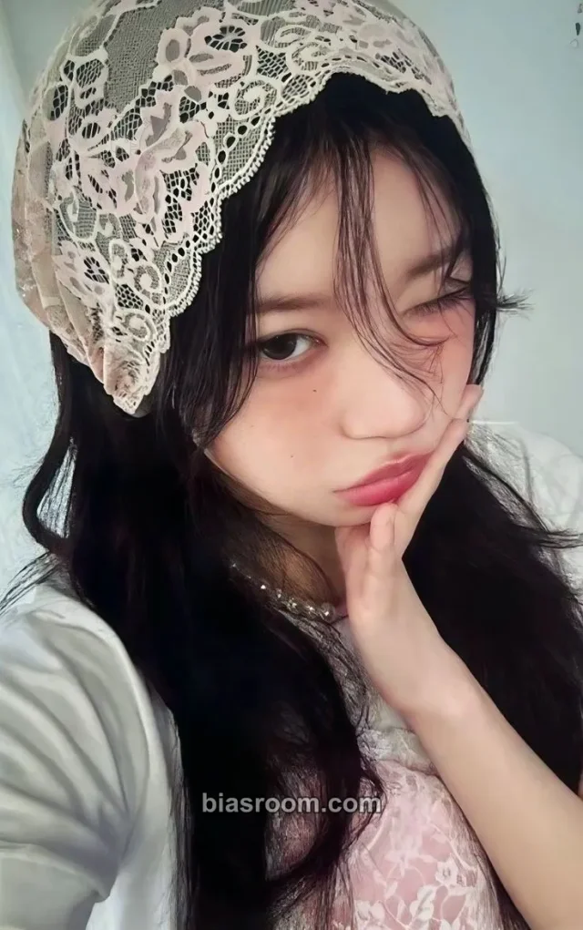 ILLIT - Moka - Toki Yo Tomare Album album photocard