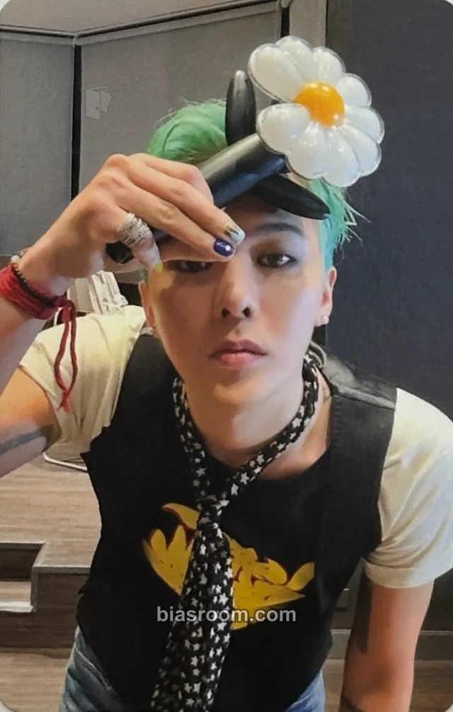 G-Dragon - G-Dragon - Übermensch Album lightstick