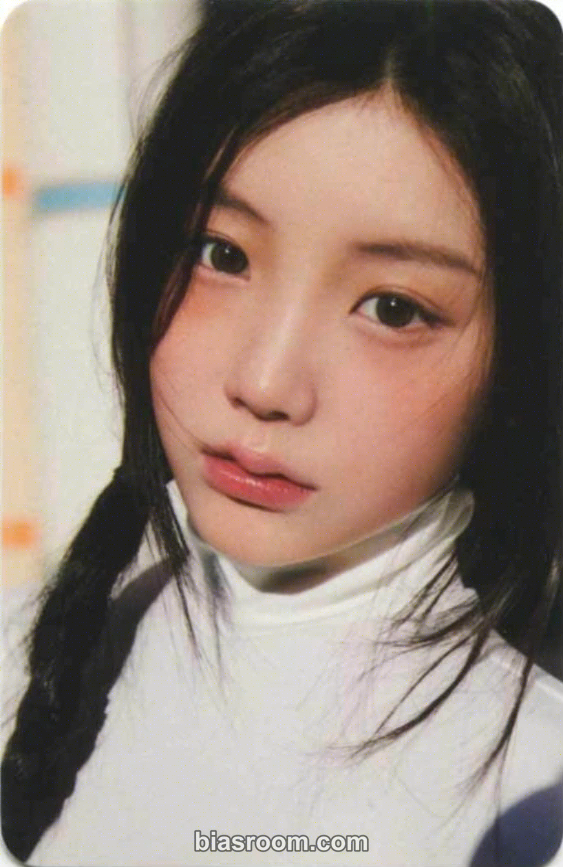 Wonhee SUPER REAL ME Photocard - ILLIT - ILLIT K-pop photocard