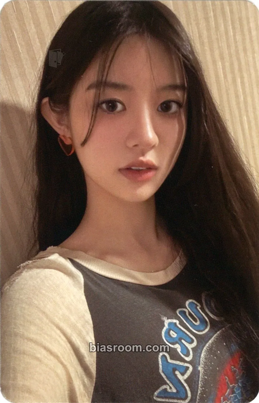 Minju SUPER REAL ME Photocard - ILLIT - ILLIT K-pop photocard