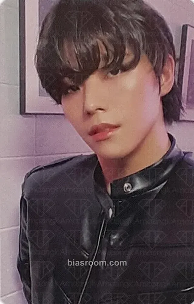 GHOST9 - Junhyung - PRE EPISODE 1 : DOOR Album