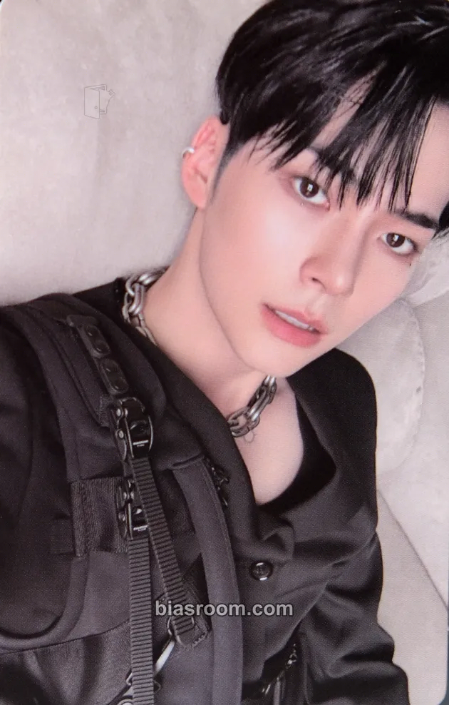 Hanbin Melting Point Photocard - ZEROBASEONE - ZEROBASEONE K-pop photocard