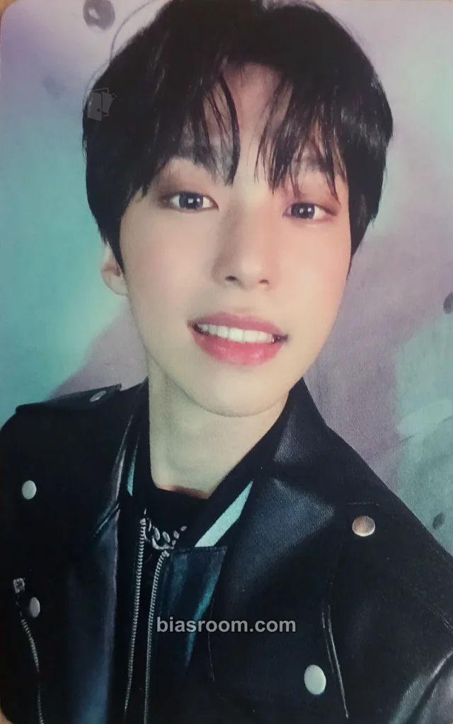 GHOST9 - Shin - PRE EPISODE 1 : DOOR Album selfie version