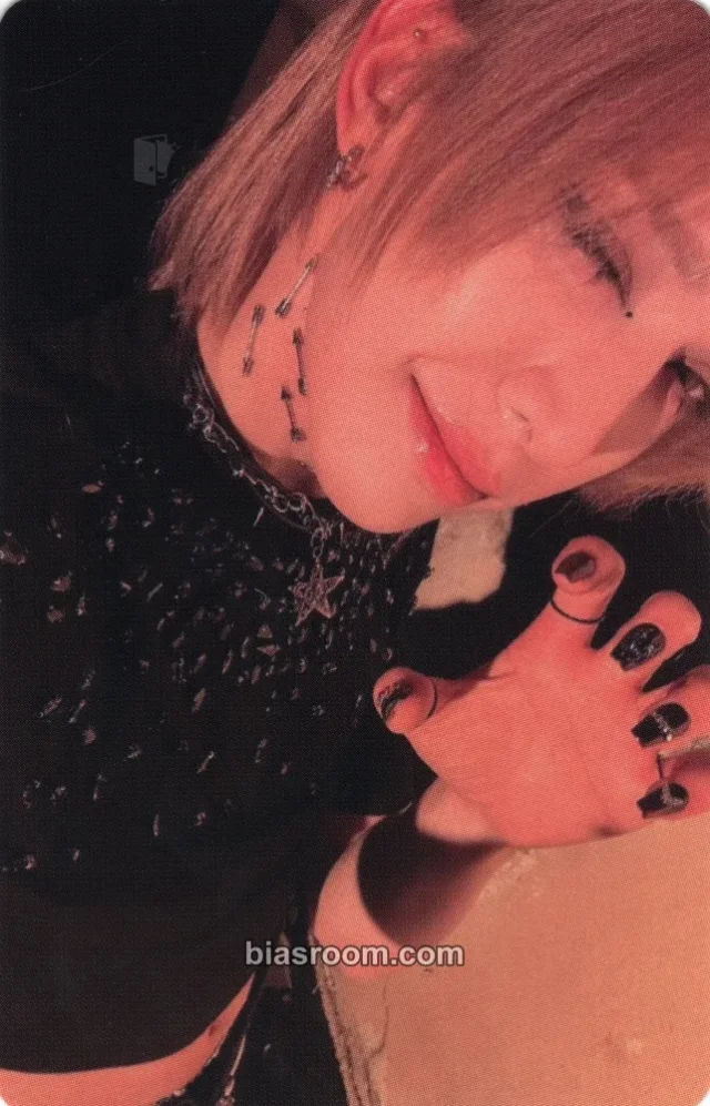 XLOV - Wumuti - I ONE Album album photocard i ver.