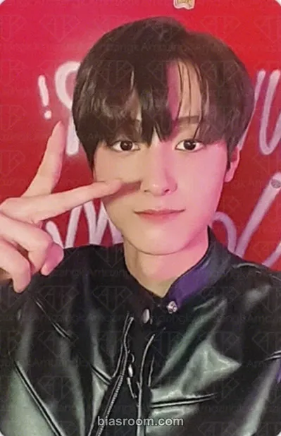 GHOST9 - Woojin - PRE EPISODE 1 : DOOR Album selfie version
