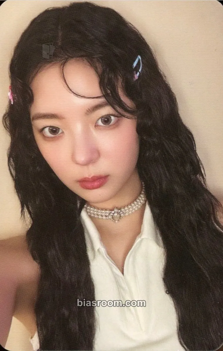 Lia GOLD Photocard - ITZY - ITZY K-pop photocard