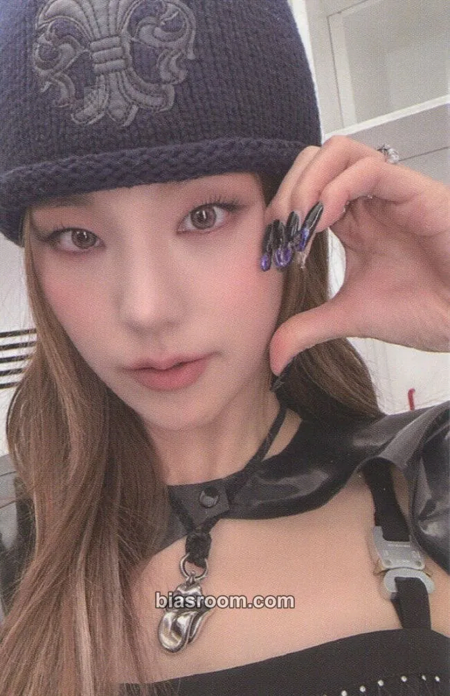 Yeji KILL MY DOUBT Photocard - ITZY - ITZY K-pop photocard