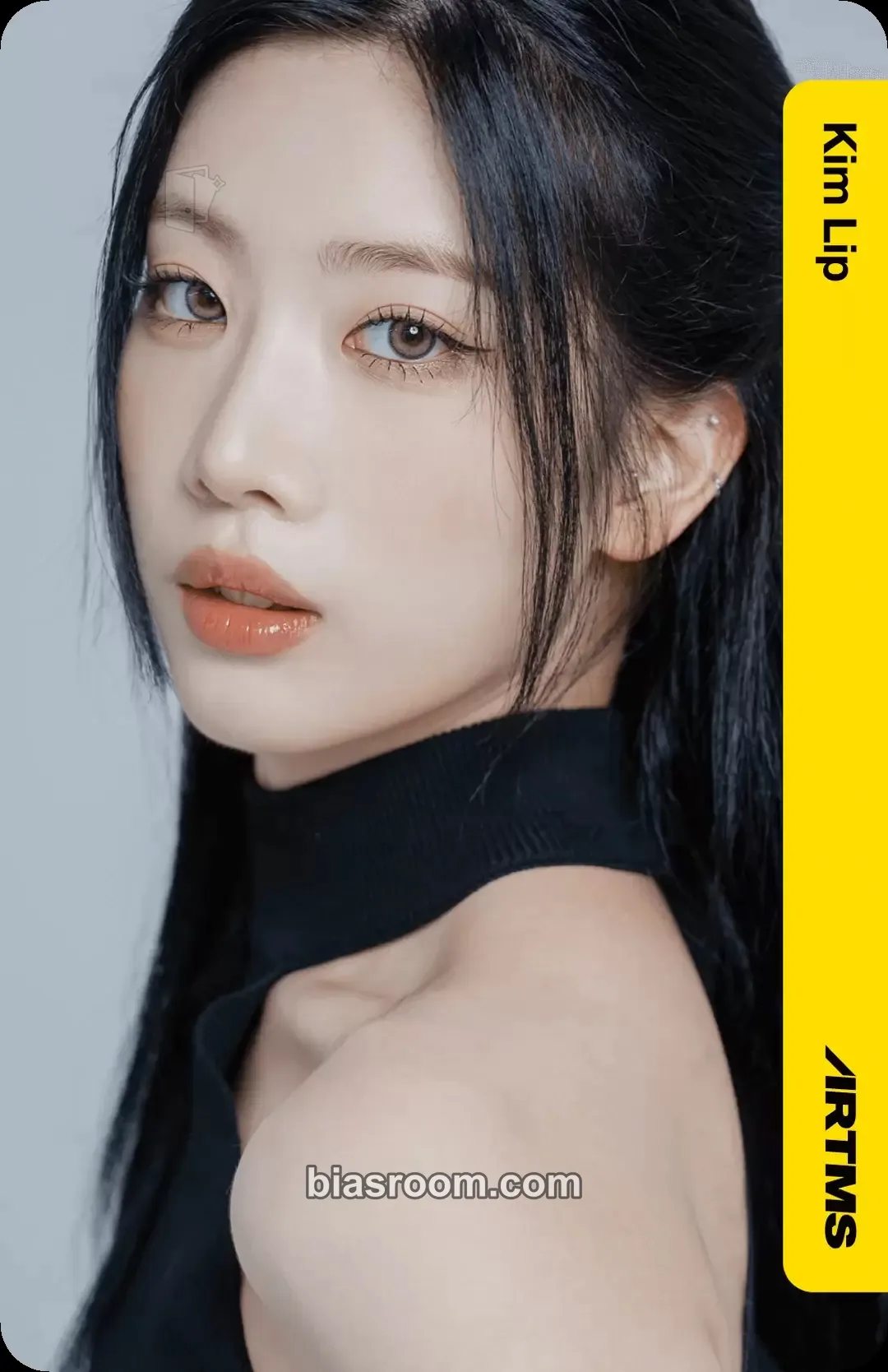 Kim Lip Atom01 First Class Objekts Photocard - ARTMS - ARTMS K-pop photocard