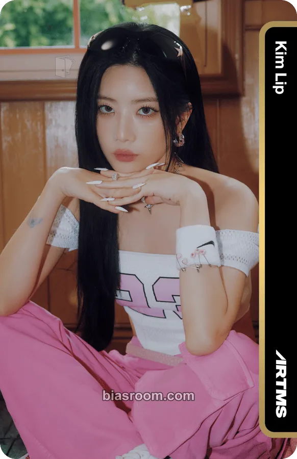 Kim Lip Version Up Photocard - ARTMS - ARTMS K-pop photocard