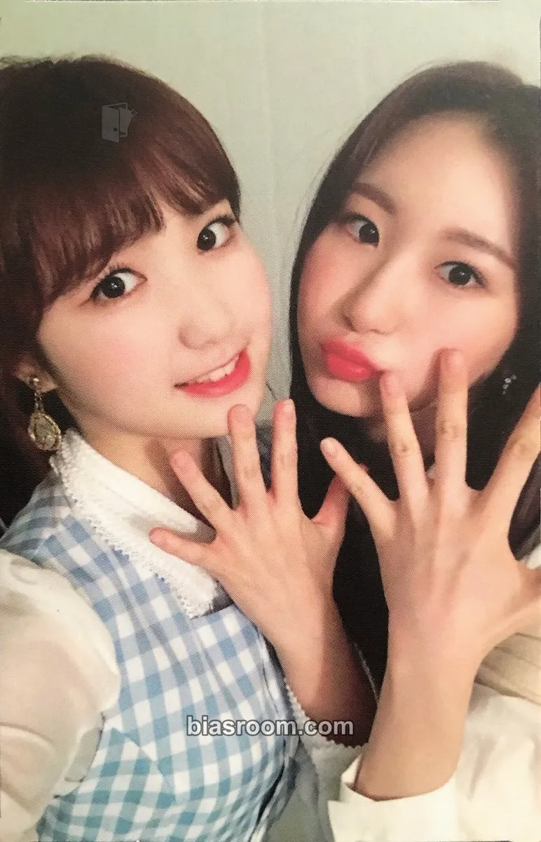 COLOR*IZ Photocard - IZ*ONE - IZ*ONE K-pop photocard