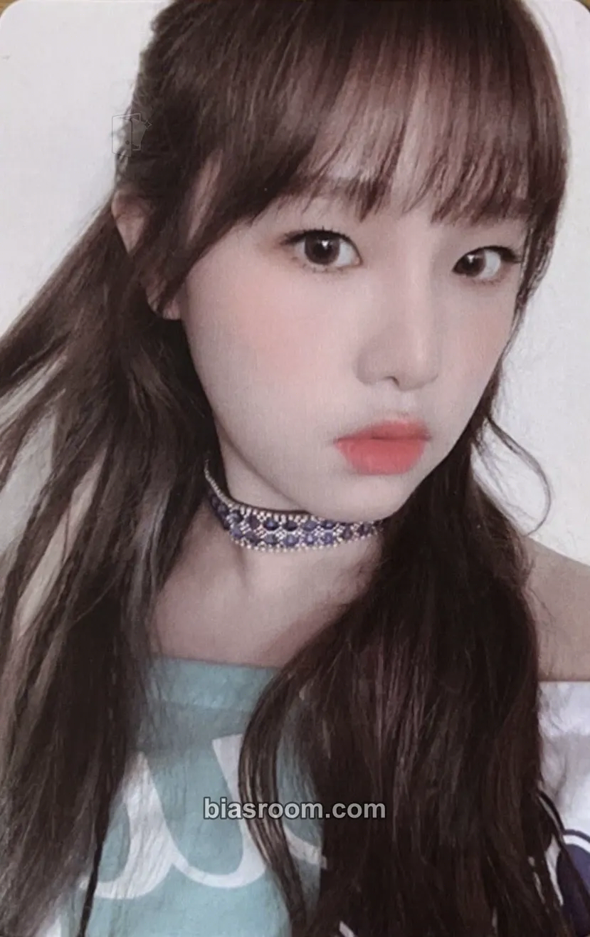 Yena HEART*IZ Photocard - IZ*ONE - IZ*ONE K-pop photocard