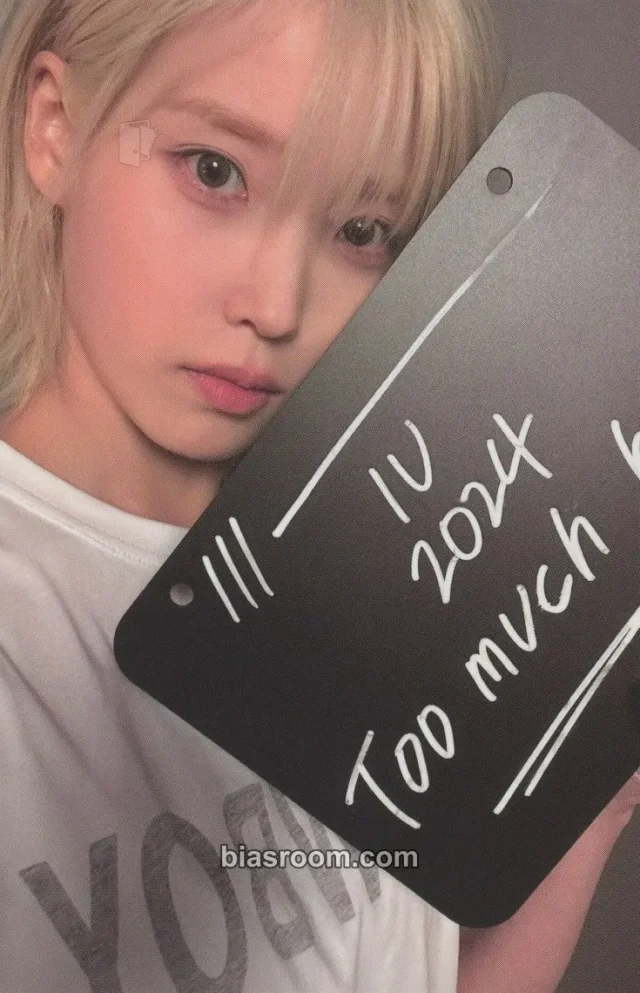 IU - IU - The Winning Album album photocard
