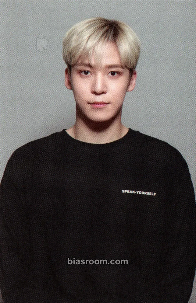 Yunho Treasure EP. Fin : All to Action Anniversary Photocard - ATEEZ - ATEEZ K-pop photocard