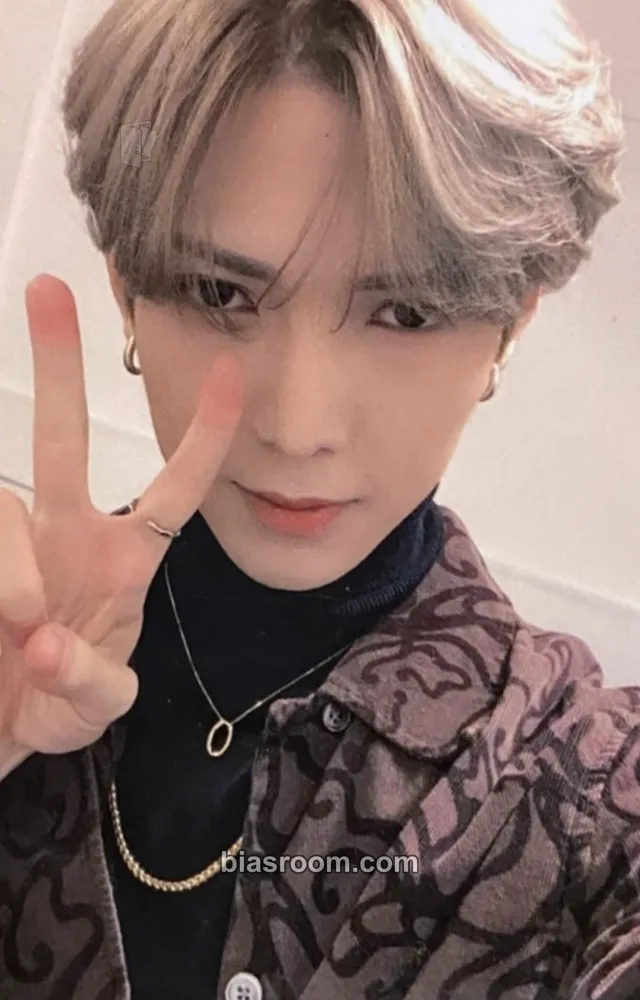 Yeosang TREASURE EPILOGUE : Action to Answer Photocard - ATEEZ - ATEEZ K-pop photocard