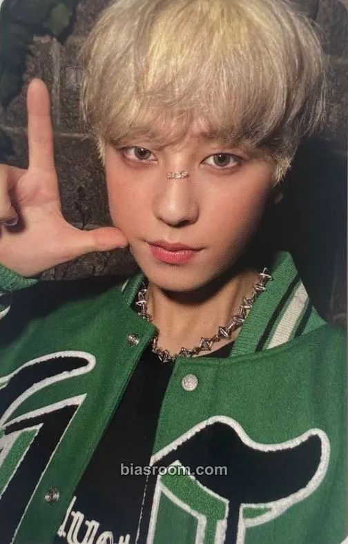 Taki First Howling : NOW Photocard - &TEAM - &TEAM K-pop photocard