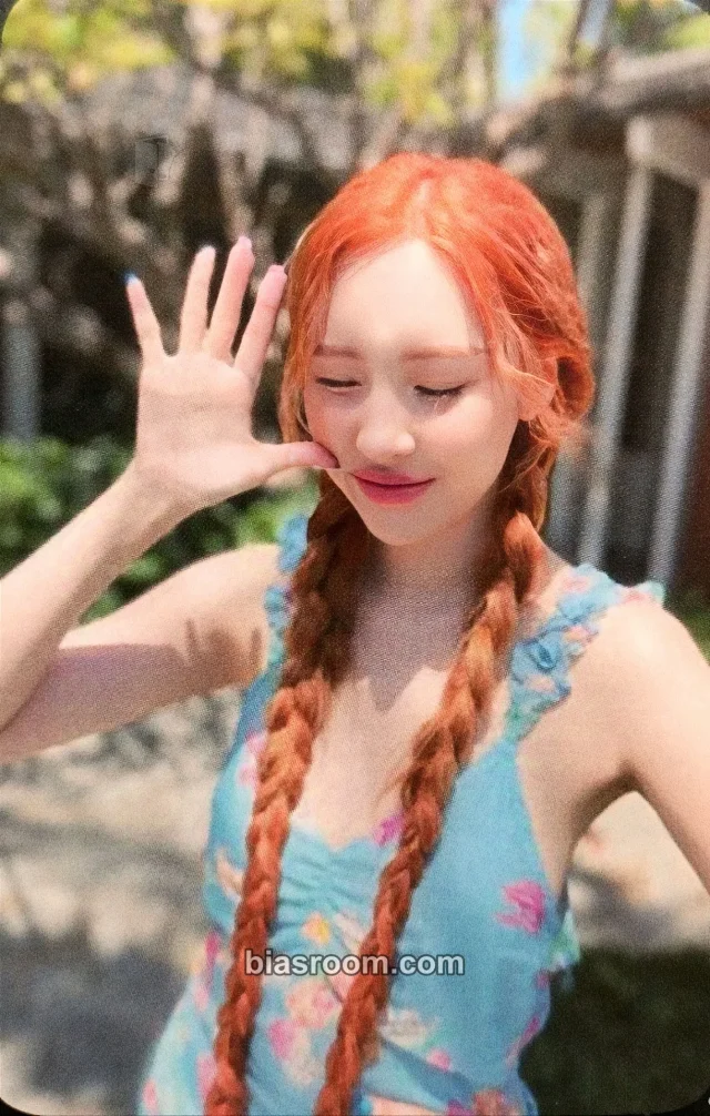 Sunmi - Sunmi - Good Girl Gone Mad – Tour Event photocard set merch
