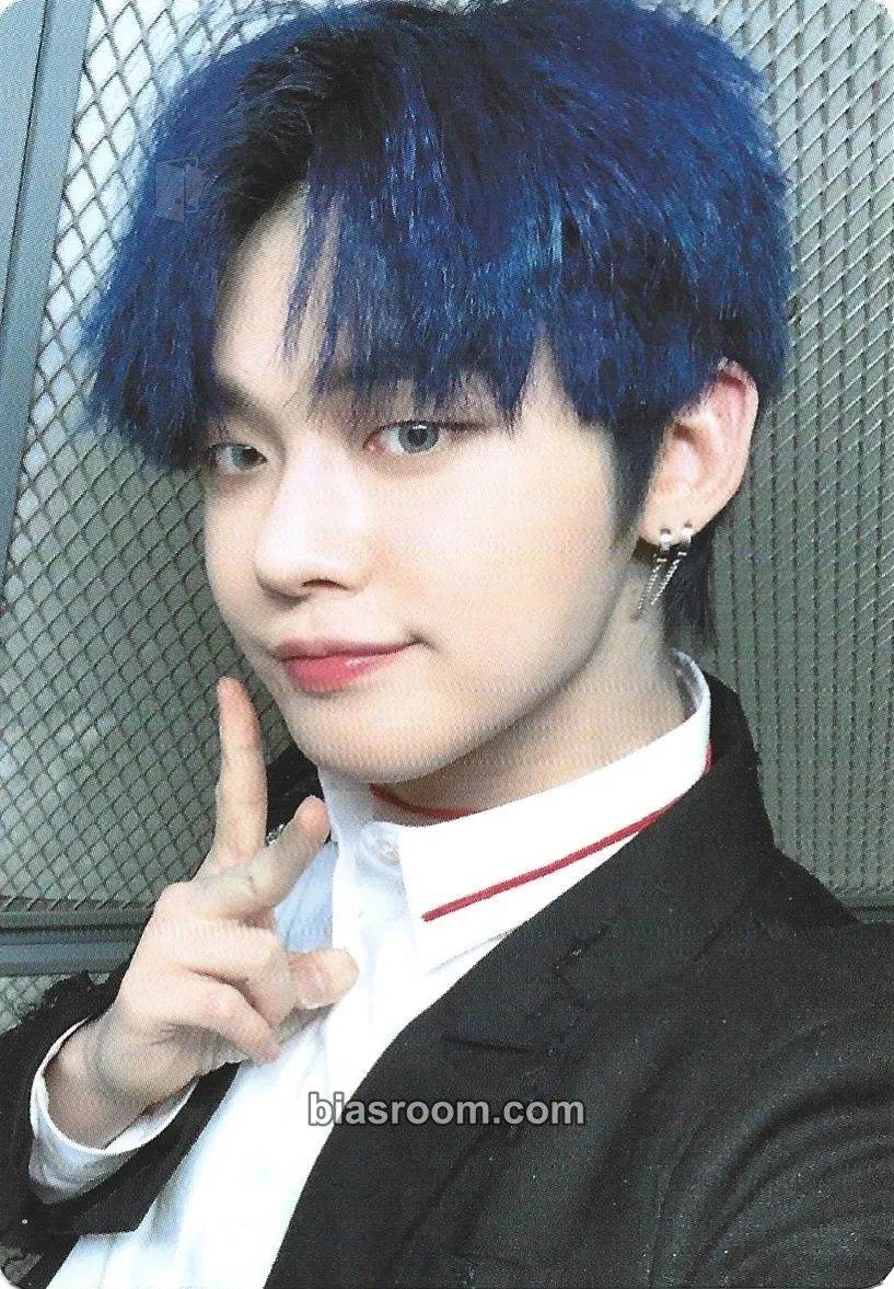 Yeonjun MOA Bong Ver. 1 Photocard - TOMORROW X TOGETHER - TOMORROW X TOGETHER K-pop photocard