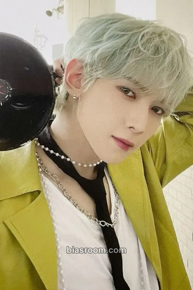 Yeosang THE WORLD EP.1 : MOVEMENT Photocard - ATEEZ - ATEEZ K-pop photocard