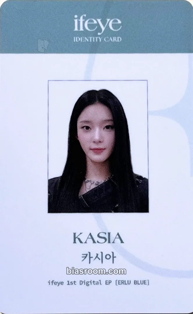 Kasia ERLU BLUE Photocard - ifeye - ifeye K-pop photocard