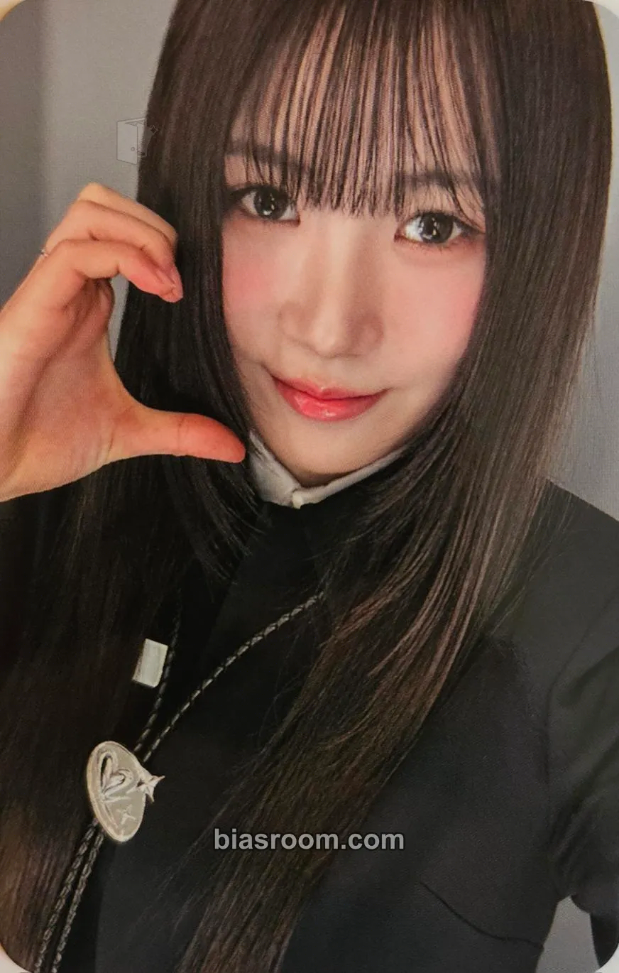 Taerin ERLU BLUE Photocard - ifeye - ifeye K-pop photocard