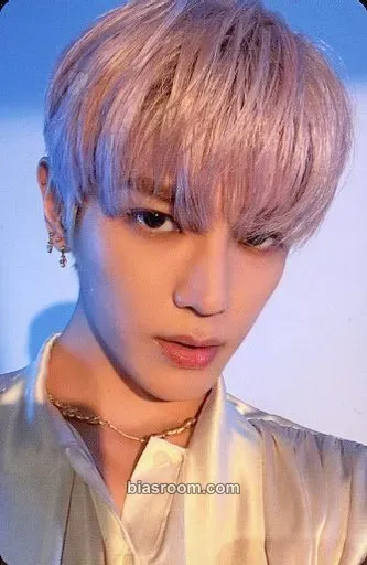 Taeyong 2023 Season’s Greetings Photocard - NCT 127 - NCT 127 K-pop photocard