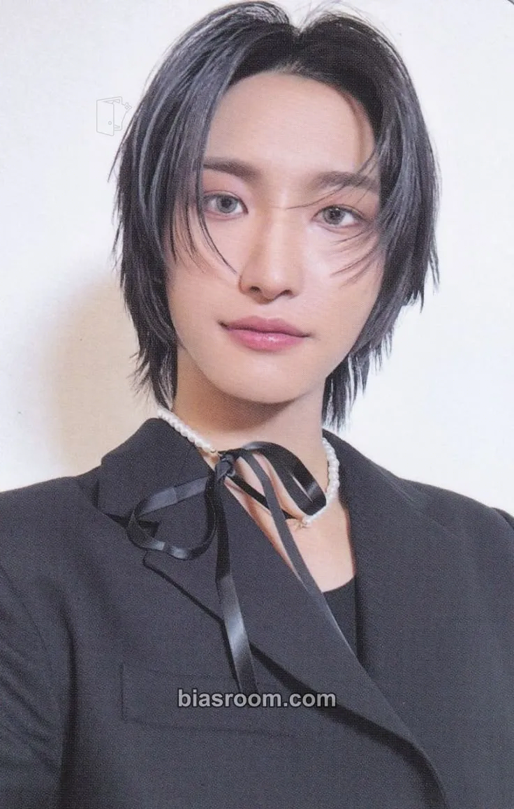 Seonghwa GOLDEN HOUR : Part.2 Photocard - ATEEZ - ATEEZ K-pop photocard