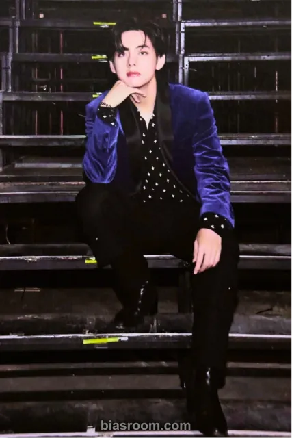 BTS - V - Map Of The Soul ON:E DVD & Bluray Other digicode ver. postcard