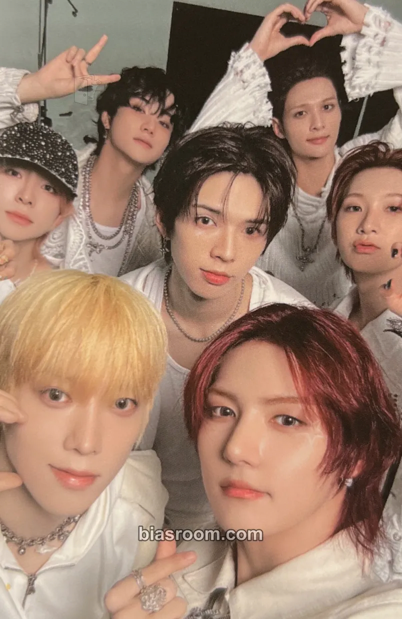 LOUD & PROUD Photocard - AMPERS&ONE - AMPERS&ONE K-pop photocard
