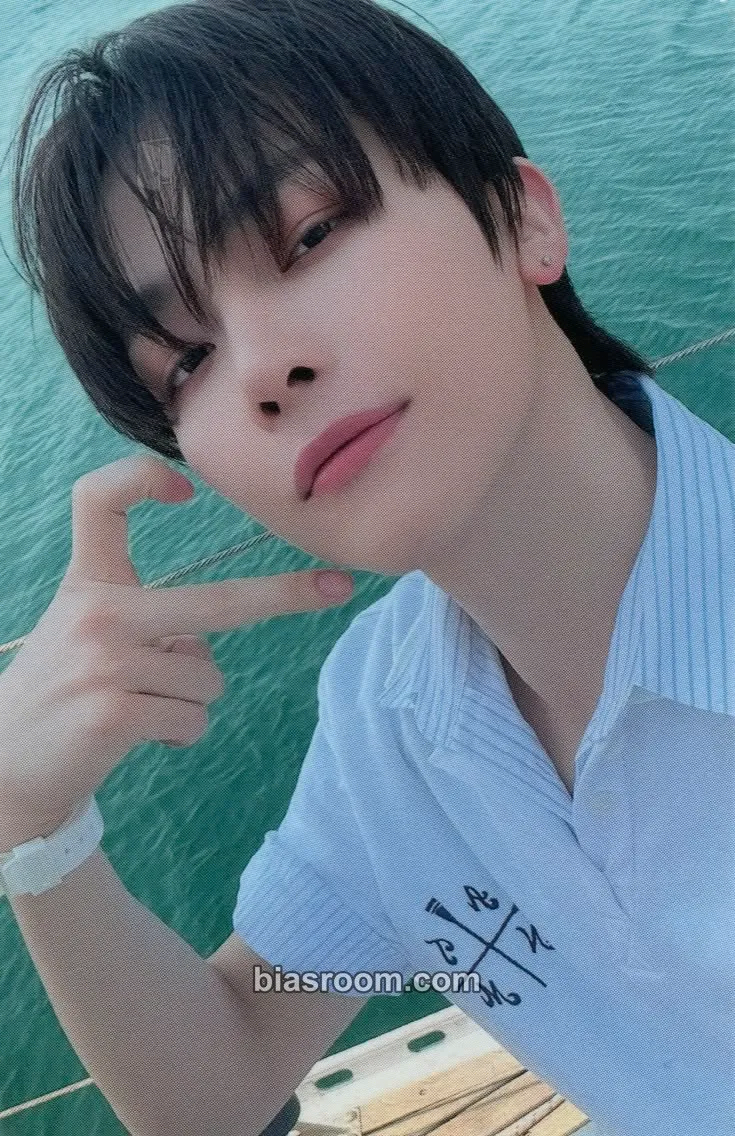 Nicholas Aoarashi Photocard - &TEAM - &TEAM K-pop photocard
