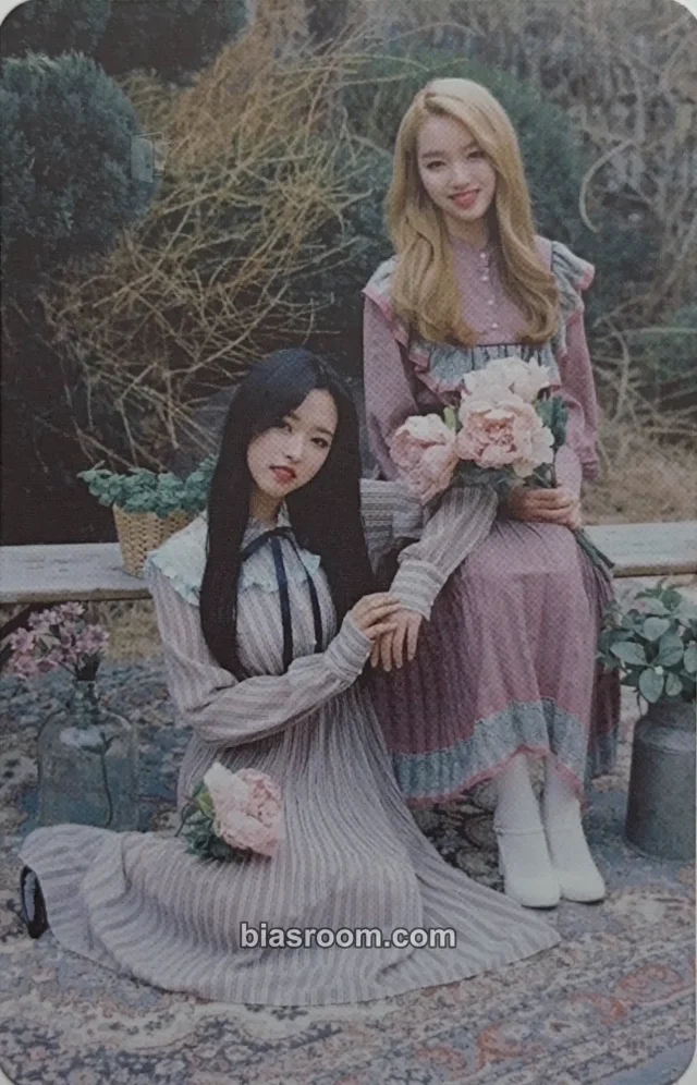 LOONA - Go Won & Hyeju - Olivia hye & Go won Album album photocard
