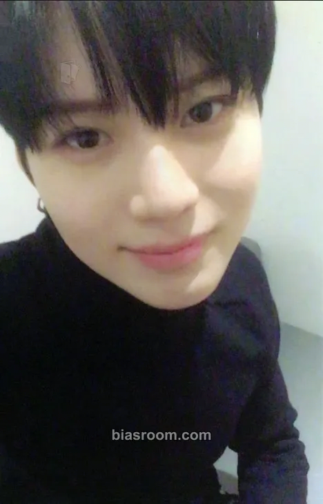 Taemin MOVE-ing - The 2nd Album Repackage Photocard - Taemin K-pop photocard