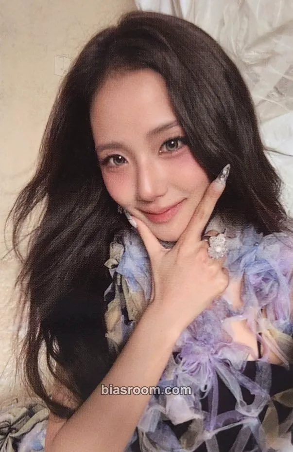 Jisoo AMORTAGE (Jisoo solo) Photocard - BLACKPINK - BLACKPINK K-pop photocard