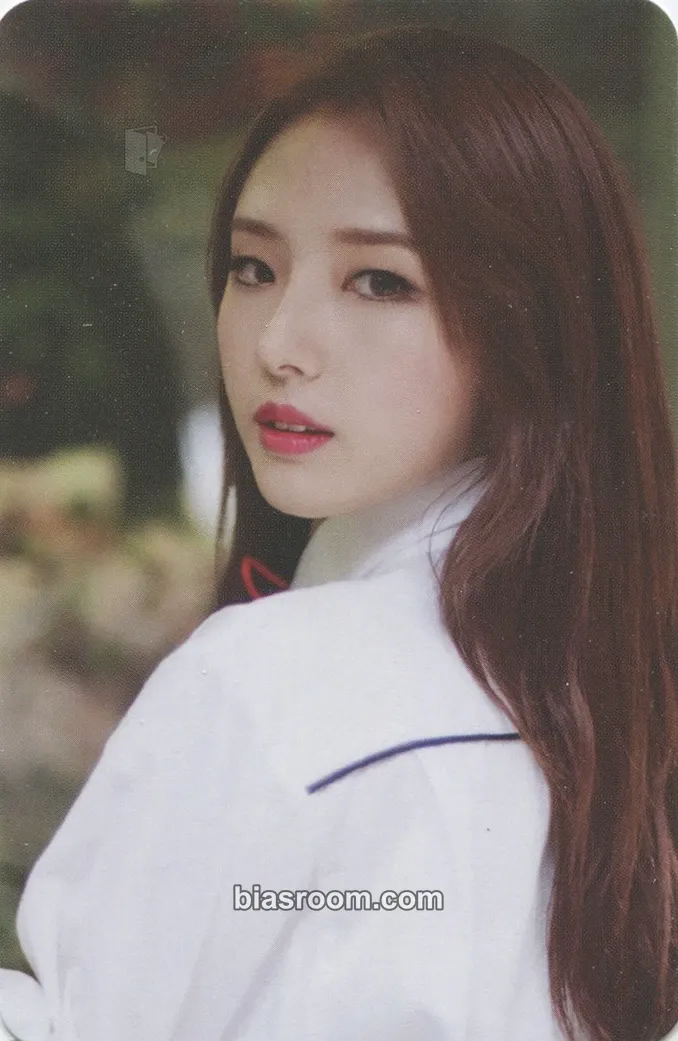 HaSeul Love&Live Photocard - LOONA - LOONA K-pop photocard