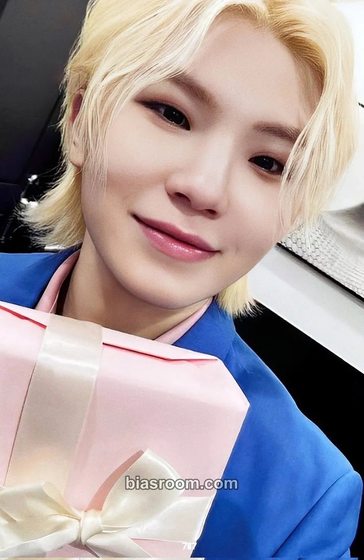 Woozi Spill the Feels Photocard - SEVENTEEN - SEVENTEEN K-pop photocard