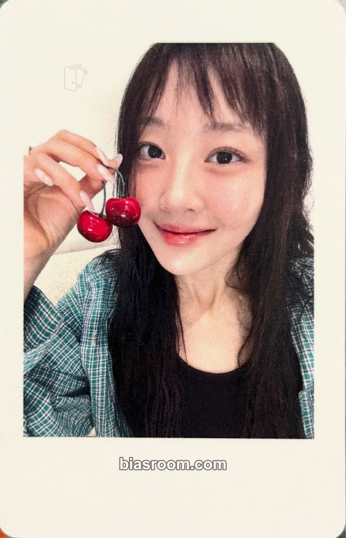 Yves LOOP Photocard - Yves - Yves K-pop photocard